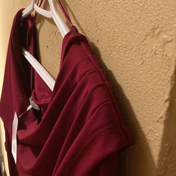 Cleo Off Shoulder top - Picture 5 of 5